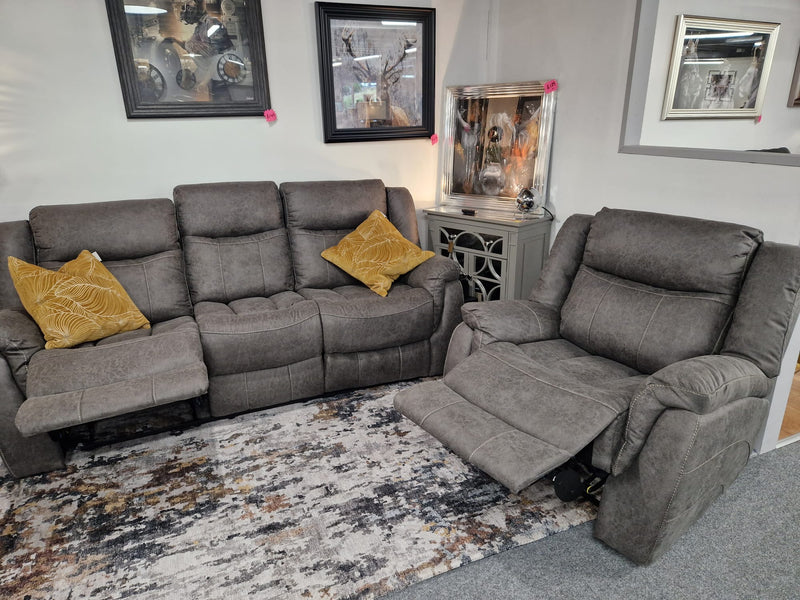 3+2 Recliner Couches Kilkeel, Walton