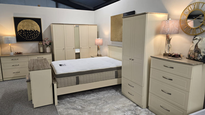 Milano Cream Oak 6 Door 4 Drawer Mirror Robe