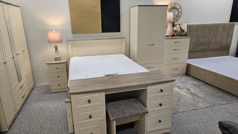 Milano Cream Oak Kneehole Desk Dresser