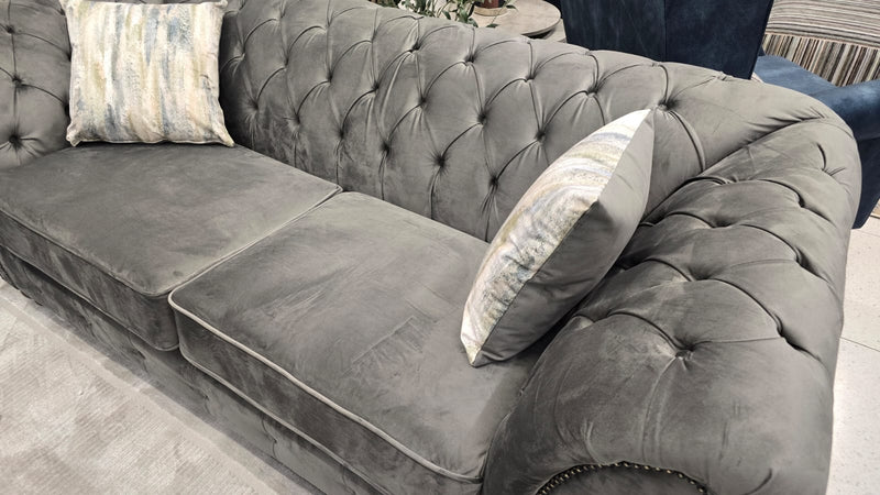 Aston Finch Bespoke Winchester Sofas