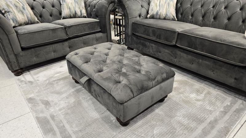 Aston Finch Bespoke Winchester Sofas