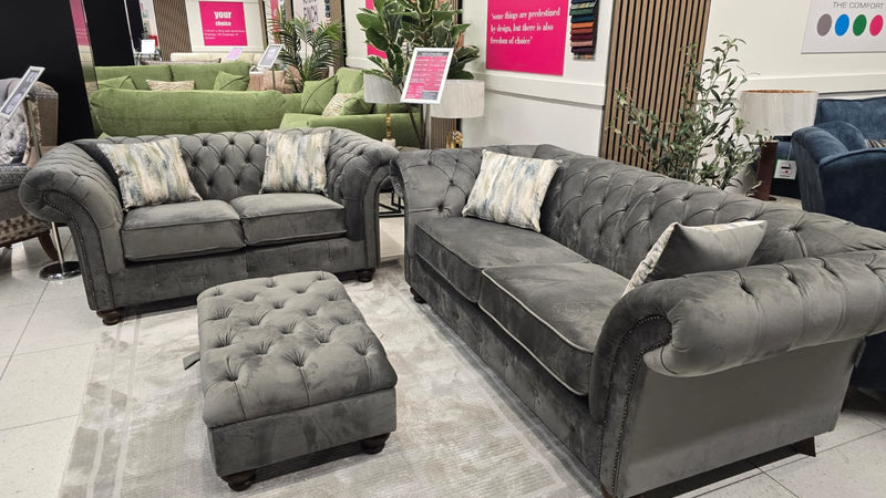 Aston Finch Bespoke Winchester Sofas